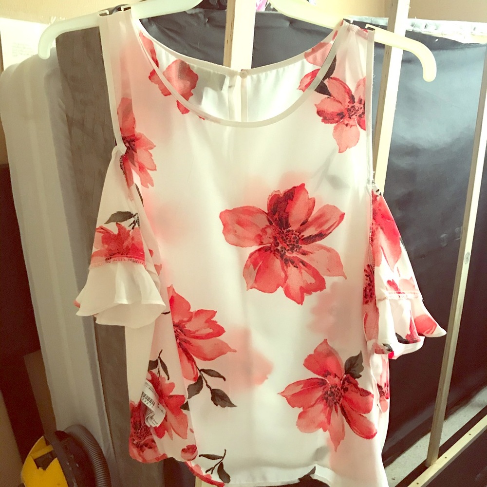 Floral top